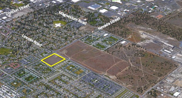 7700 N Nevada St, Spokane, WA à louer Photo de l’immeuble– Image 1 sur 3