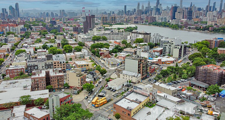 8 - 48 Astoria Blvd, Queens, NY 11102, Astoria, NY à vendre Photo principale– Image 1 sur 6
