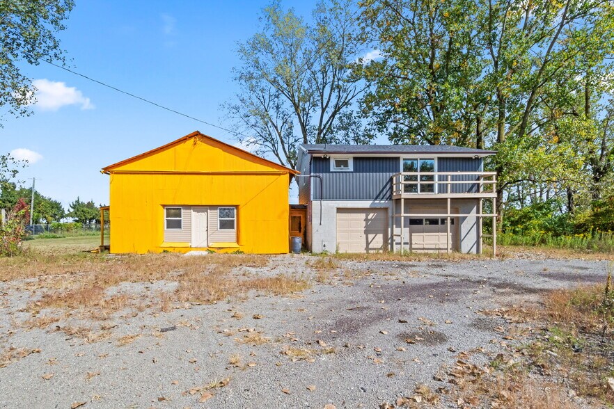 501 Cairns Rd, Mansfield, OH à vendre - Photo de l’immeuble – Image 2 sur 22