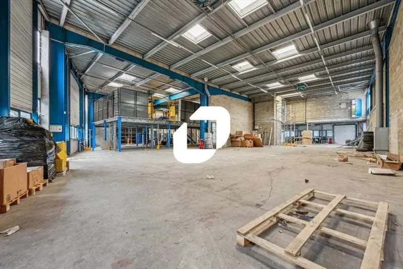 32 Avenue Des Pépiniéres, Fresnes à louer - Photo de l’immeuble – Image 3 sur 10
