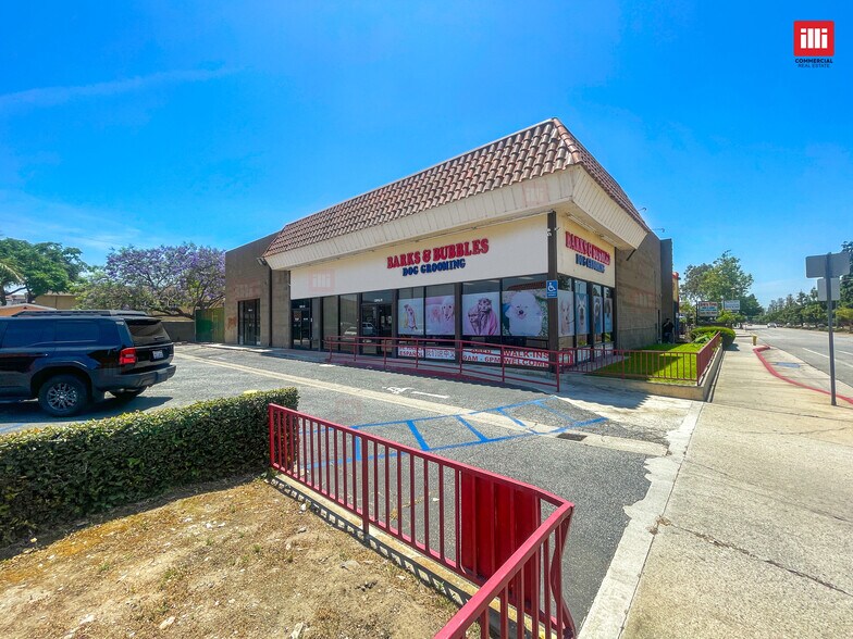 13916 Ramona Blvd, Baldwin Park, CA à louer - Photo de l’immeuble – Image 2 sur 6