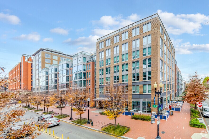 701 2nd St NE, Washington, DC à louer - Photo principale – Image 1 sur 155