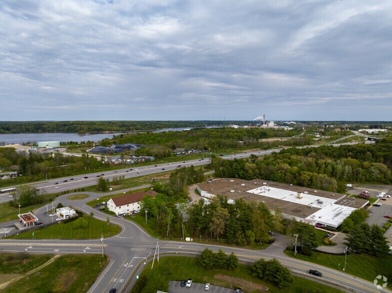 25 Nimble Hill Rd, Newington, NH à louer - Photo de l’immeuble – Image 3 sur 6