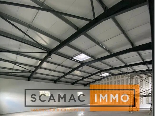 Industriel/Logistique dans Plan-d'Orgon à louer - Photo intérieure – Image 2 sur 4