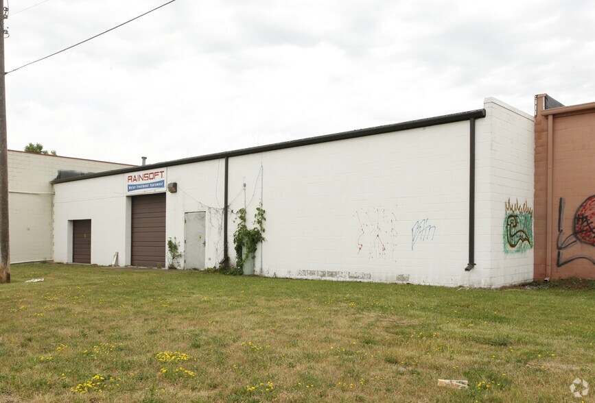 520-540 S Mill St, Clio, MI à vendre - Photo de l’immeuble – Image 2 sur 5