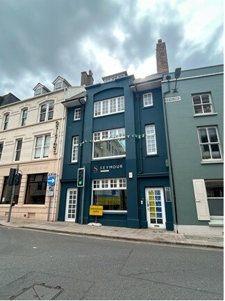 Plus de détails pour 18 Hill St, Jersey - Bureau à louer