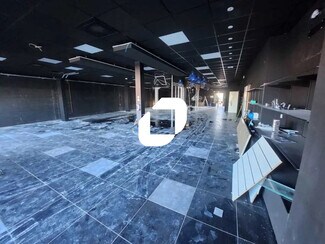 Plus de détails pour Bureau, Local commercial à louer