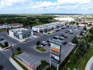 Plus de détails pour 10538 Potranco Rd, San Antonio, TX - Local commercial à louer