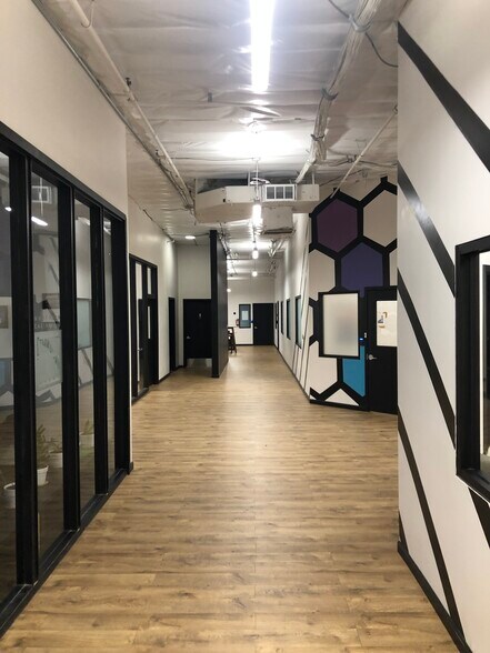 2600 Cesar Chavez Blvd, Fresno, CA à louer - Photo intérieure – Image 2 sur 12