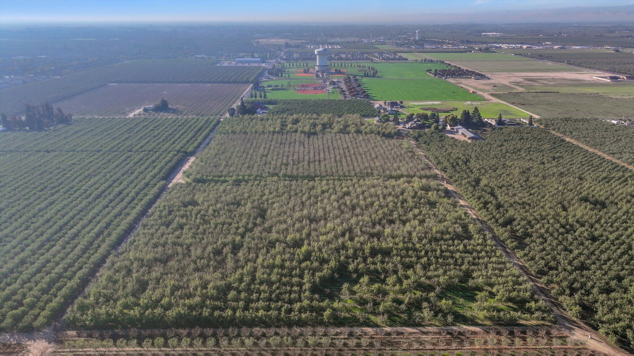 14057 E Clinton South Ave, Ripon, CA à vendre Photo principale– Image 1 sur 20