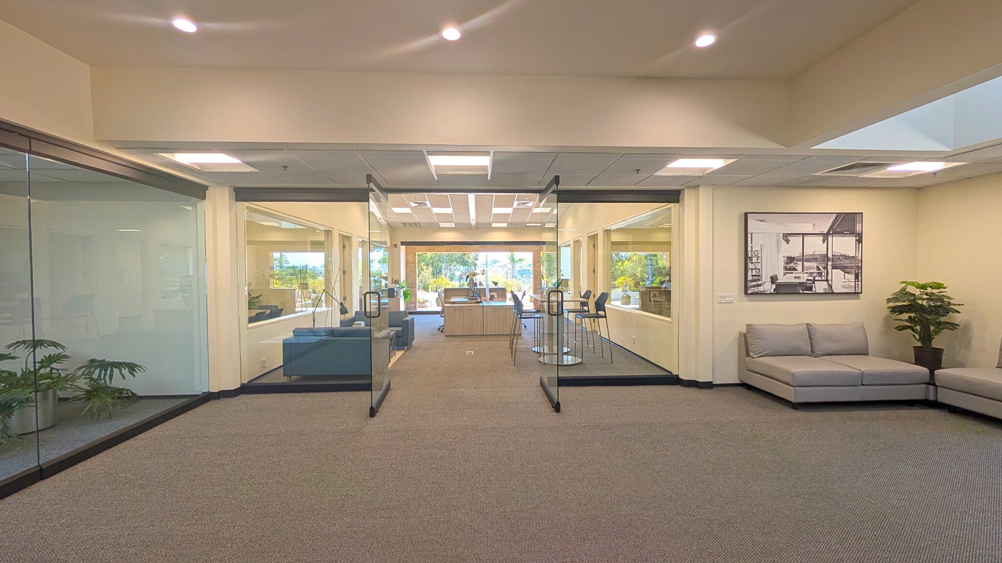 800 Miramonte Dr, Santa Barbara, CA à louer Photo intérieure– Image 1 sur 12
