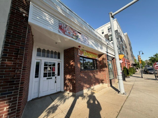 3 Commercial St, Braintree, MA à louer - Photo de l’immeuble – Image 1 sur 4