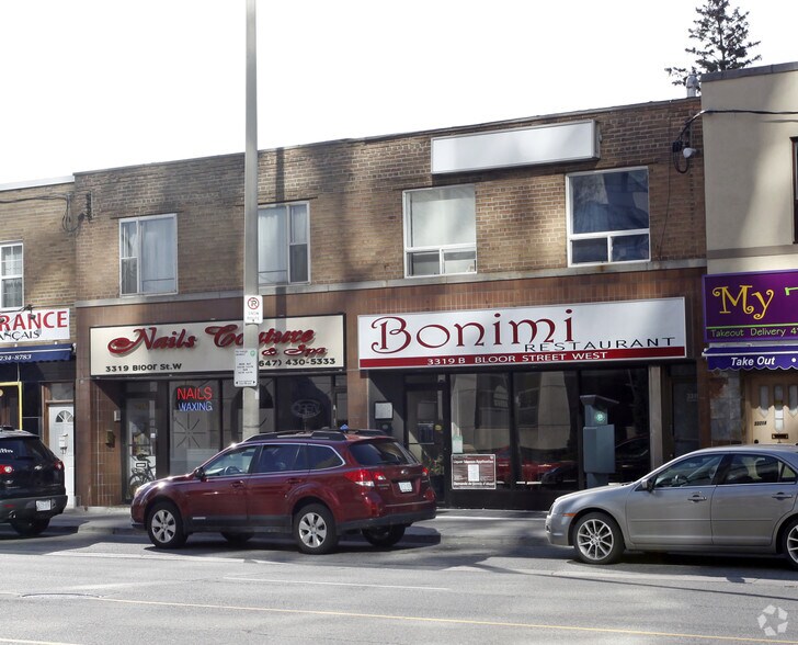 3319 Bloor St W, Toronto, ON à vendre - Photo de l’immeuble – Image 2 sur 2