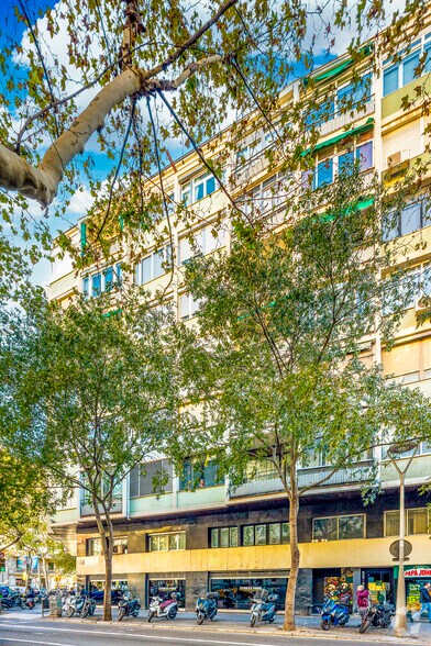 Carrer de París, 146, Barcelone, Barcelona à louer - Photo de l’immeuble – Image 2 sur 2