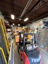 108 Clematis Ave, Waltham, MA à louer Photo intérieure– Image 2 sur 5