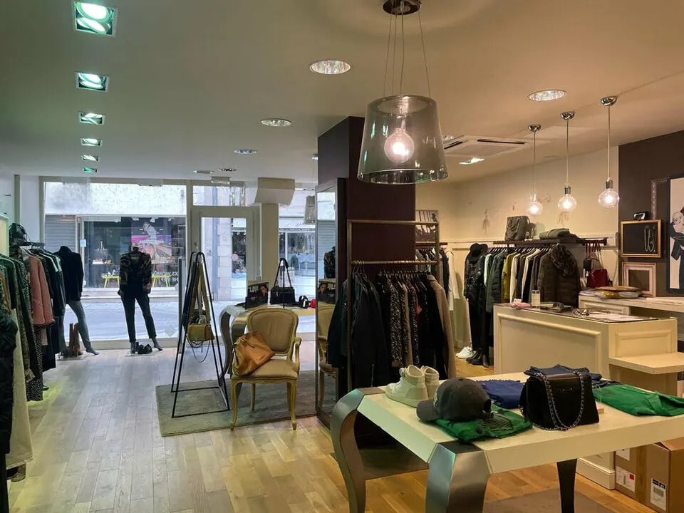 Local commercial dans Blois à louer Photo intérieure– Image 1 sur 4