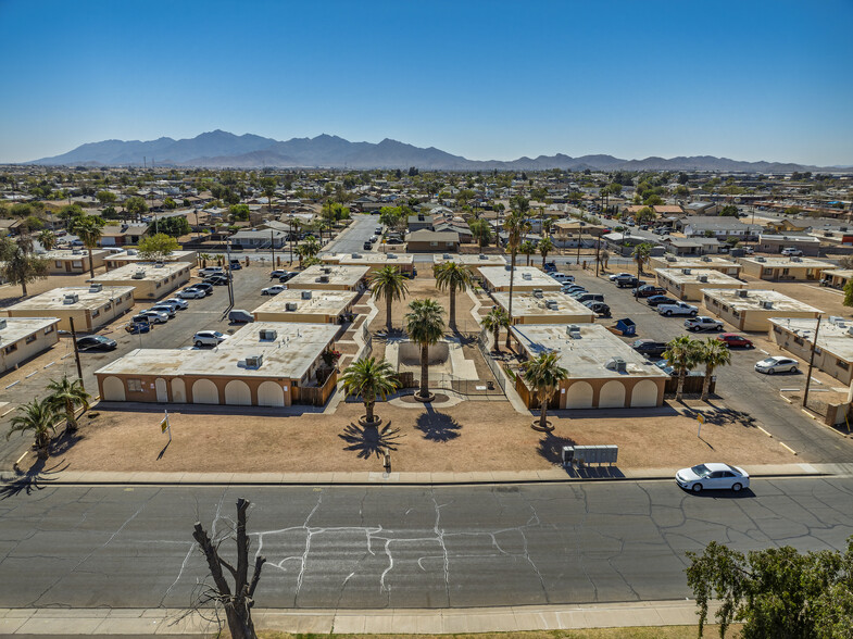 109 E Brinker Dr, Avondale, AZ à vendre - Photo de l’immeuble – Image 3 sur 19