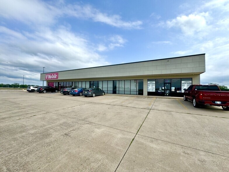 1402 W Grant Ave, Pauls Valley, OK à louer - Photo de l’immeuble – Image 2 sur 4