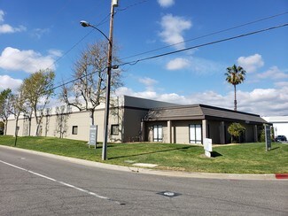 Plus de détails pour 17221 Daimler St, Irvine, CA - Industriel/Logistique à louer