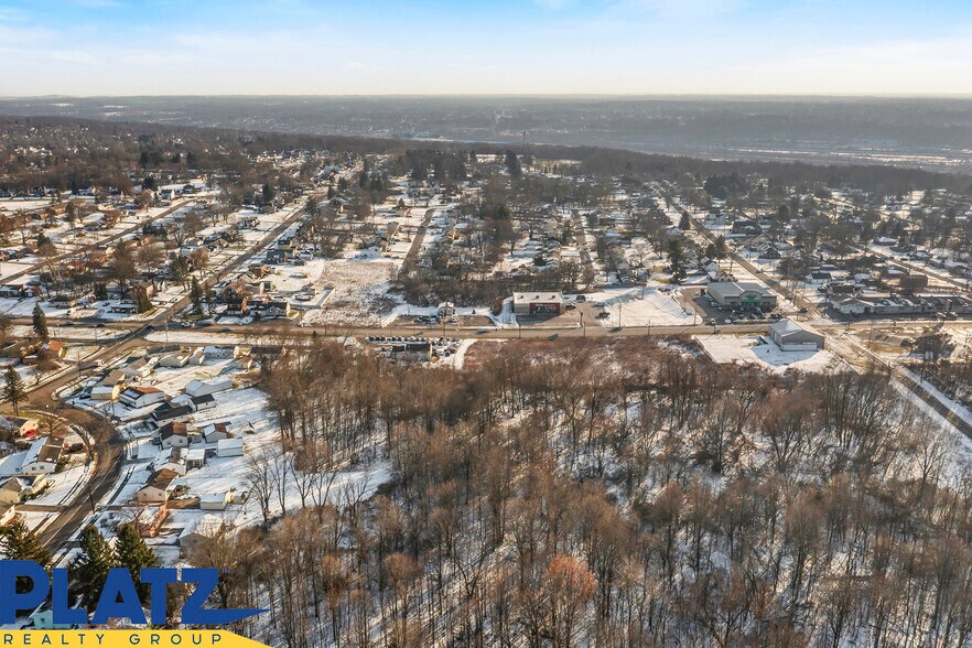 McCartney Road, Youngstown, OH à vendre - Photo de l’immeuble – Image 3 sur 8