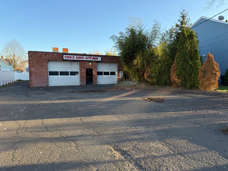 7 Van Zant Street, Norwalk, CT à vendre - Photo de l’immeuble – Image 3 sur 17