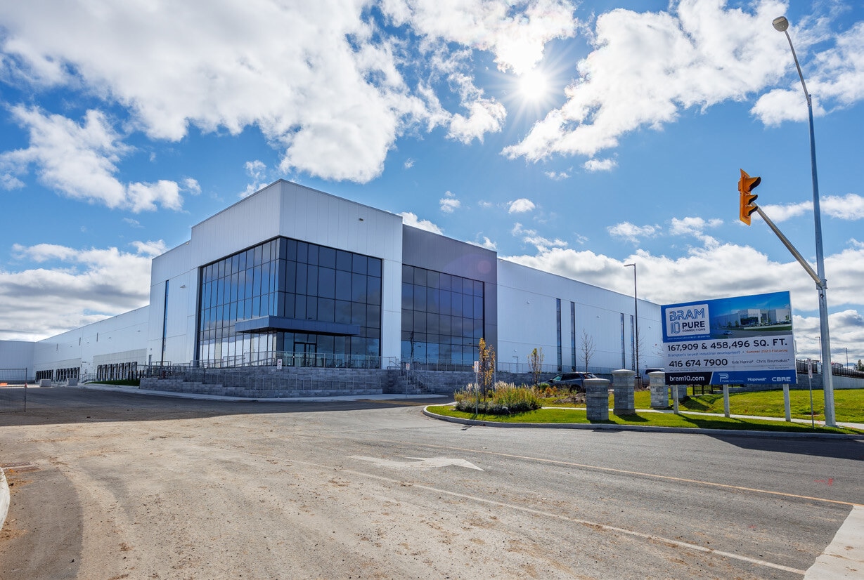 20 Whybank Dr, Brampton, ON à louer Photo principale– Image 1 sur 5