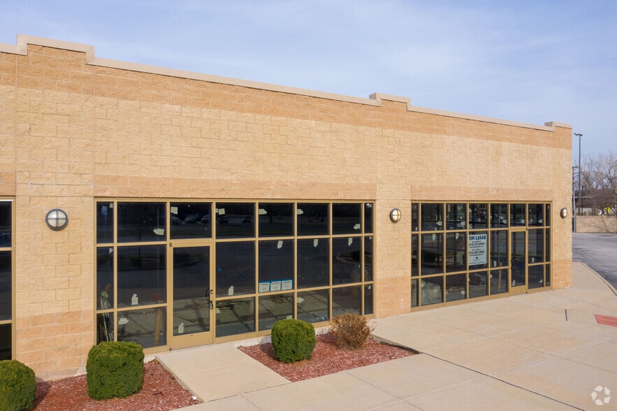 17499 Dixie Hwy, East Hazel Crest, IL à louer - Photo de l’immeuble – Image 3 sur 6