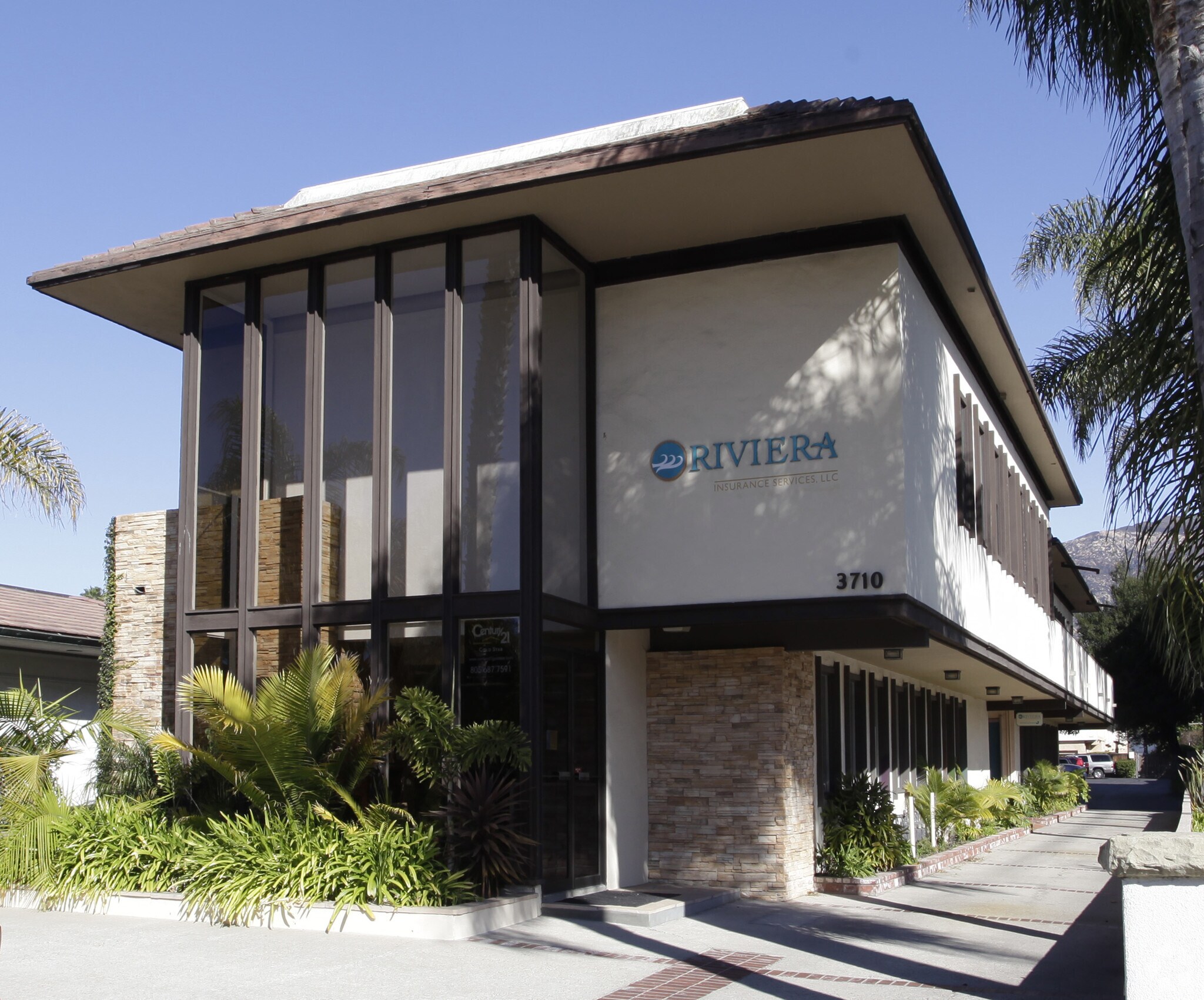 3710 State St, Santa Barbara, CA à louer Photo principale– Image 1 sur 32