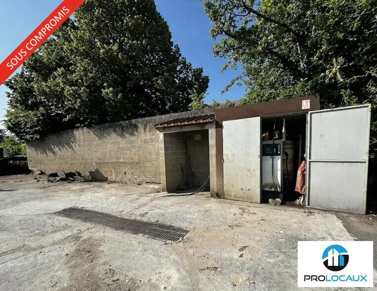 Local d'activités dans Creil à vendre - Photo de l’immeuble – Image 2 sur 7