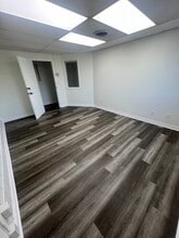 4027 21st Ave W, Seattle, WA à louer Photo intérieure– Image 1 sur 6