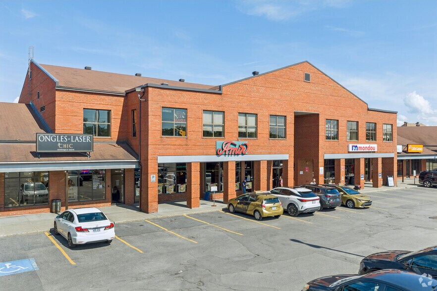 2899 Boulevard St-Charles, Kirkland, QC à louer - Photo de l’immeuble – Image 2 sur 6