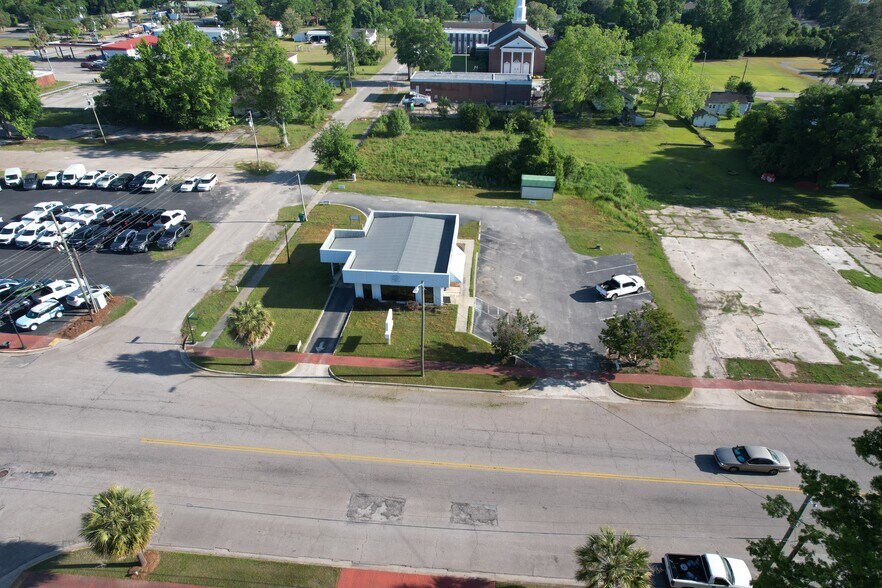 202 Broad st, Hemingway, SC à vendre - Photo de l’immeuble – Image 2 sur 24