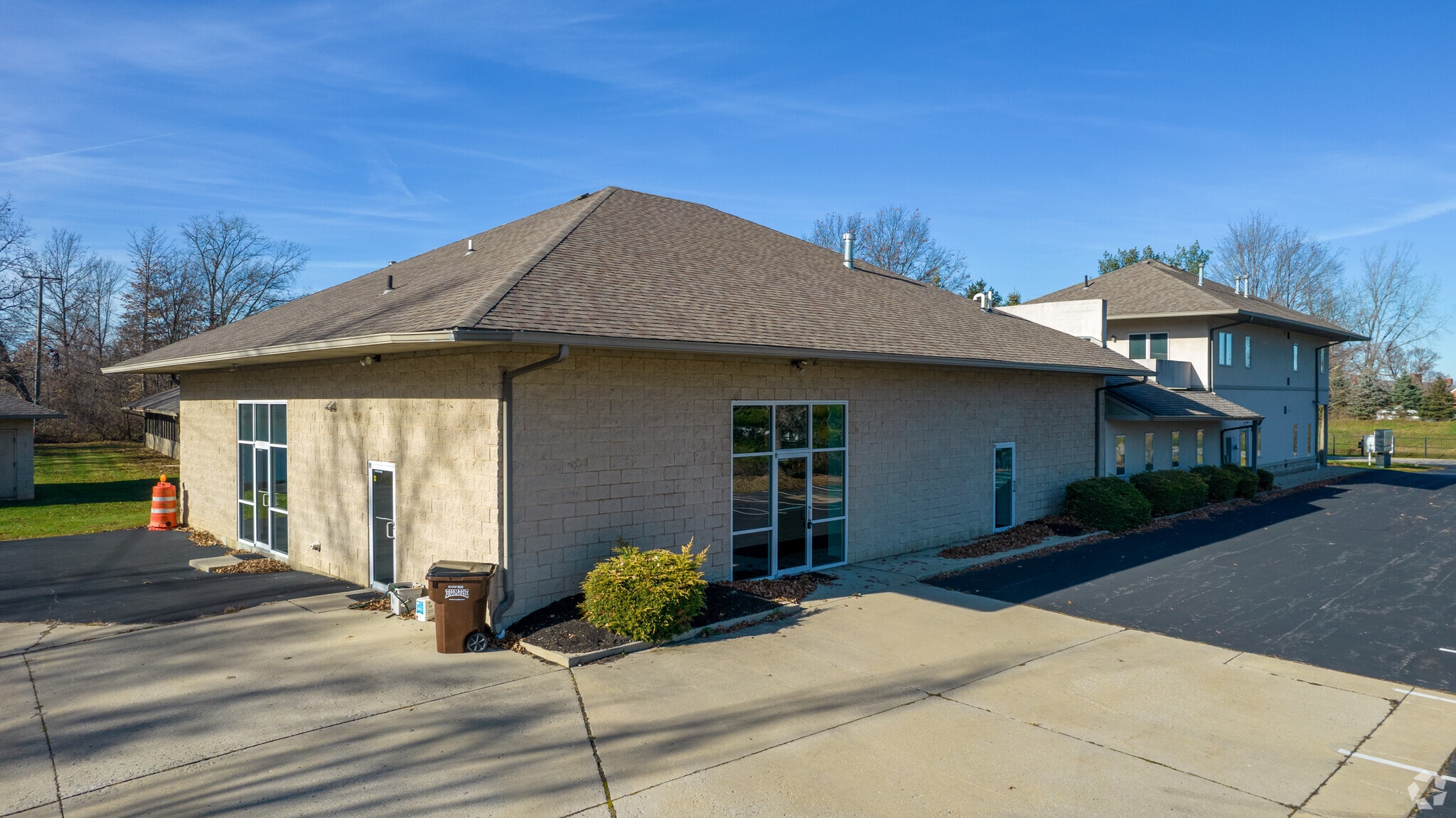 171 Green Meadows Dr S, Lewis Center, OH à louer Photo principale– Image 1 sur 63