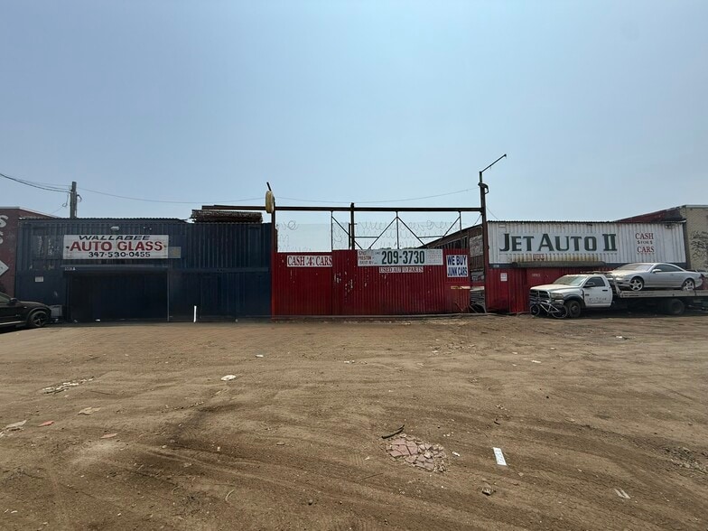 5710-5718 Preston ct, Brooklyn, NY à louer - Photo de l’immeuble – Image 2 sur 2