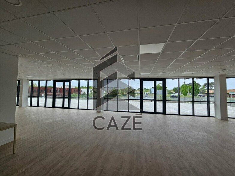 Bureau dans Mérignac à louer - Photo intérieure – Image 2 sur 6