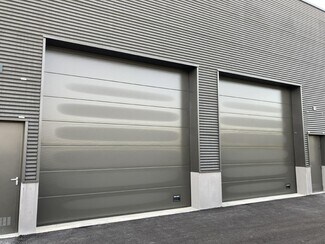 Plus de détails pour Bureau, Local d'activités à louer