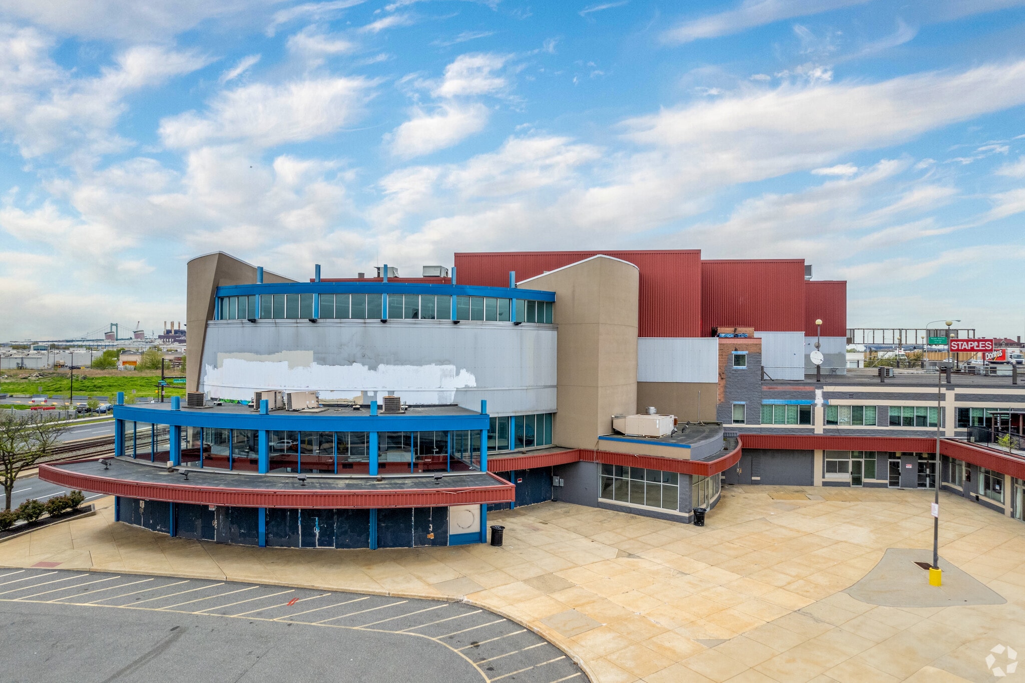 1400 S Columbus Blvd, Philadelphia, PA à louer Photo de l’immeuble– Image 1 sur 7