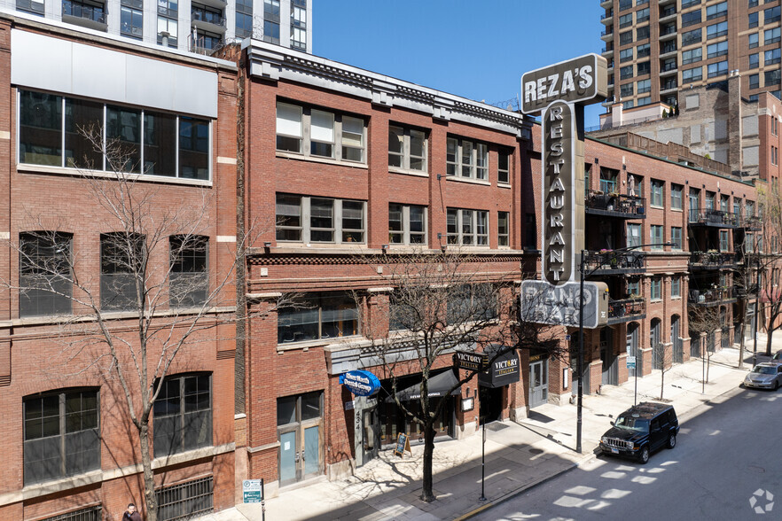 434 W Ontario St, Chicago, IL à vendre - Photo de l’immeuble – Image 1 sur 25