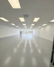 21301-21495 NW 2nd Ave, Miami, FL à louer Photo intérieure– Image 2 sur 2