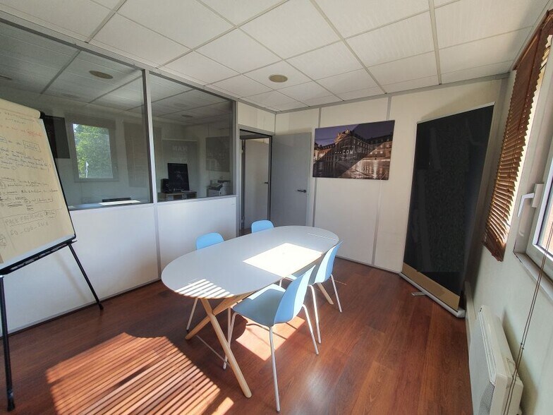 14 J Rue Pierre De Coubertin, Dijon à louer - Photo intérieure – Image 3 sur 6