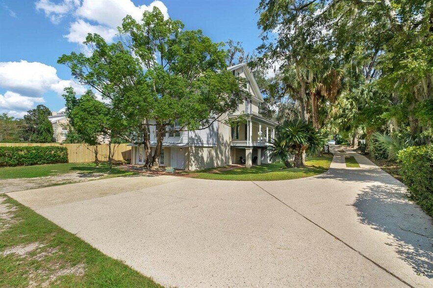 410 N Calhoun St, Tallahassee, FL à vendre - Photo de l’immeuble – Image 2 sur 20