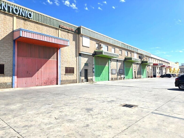 Vía de Pinos, Atarfe, Granada à vendre - Photo de l’immeuble – Image 2 sur 14