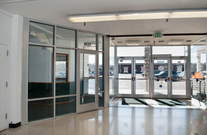 2600 N Columbia Center Blvd, Richland, WA à louer - Hall d’entrée – Image 3 sur 12