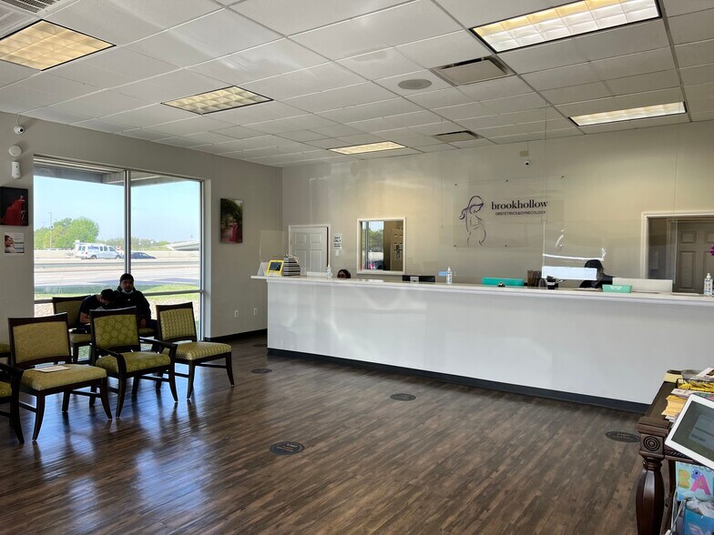 14902 Northwest Fwy, Houston, TX à louer - Hall d’entrée – Image 3 sur 25