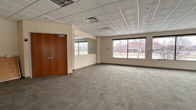 3200 W Higgins Rd, Hoffman Estates, IL à louer Photo intérieure– Image 2 sur 11