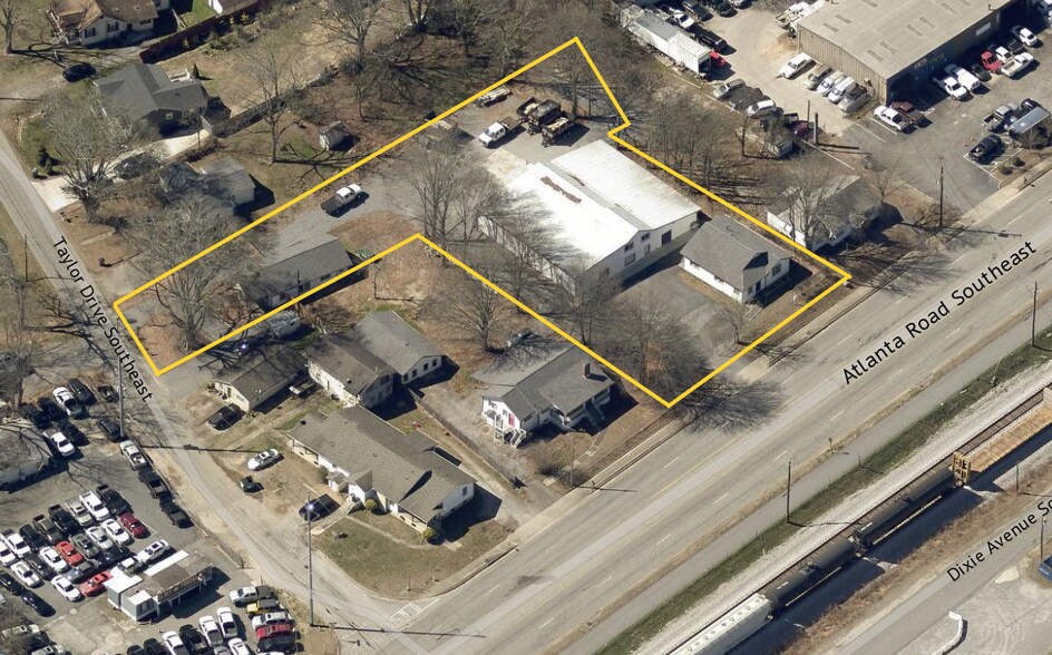 1714 Atlanta Rd SE, Smyrna, GA à vendre - Photo de l’immeuble – Image 3 sur 5