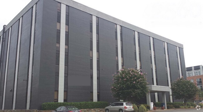 2560 Huntington Ave, Alexandria, VA à louer - Photo de l’immeuble – Image 1 sur 25