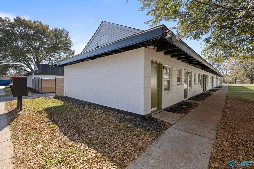 3004 Clopton St, Huntsville, AL à vendre - Photo de l’immeuble – Image 2 sur 15