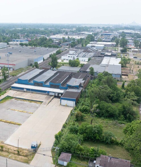 6400 Hildale St, Detroit, MI à louer - Photo de l’immeuble – Image 2 sur 2