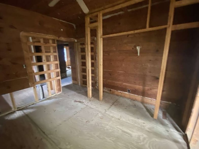 1705 Bolivar St, Beaumont, TX à vendre - Photo intérieure – Image 3 sur 3